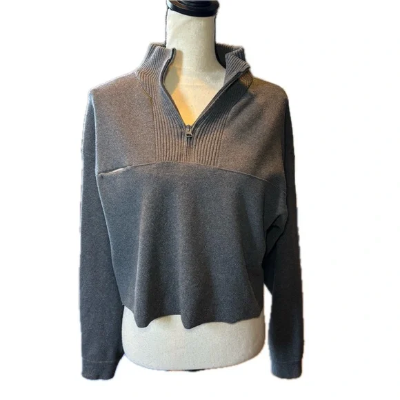 Lunya Gray Half-Zip Sweatshirt - Picture 3 of 6